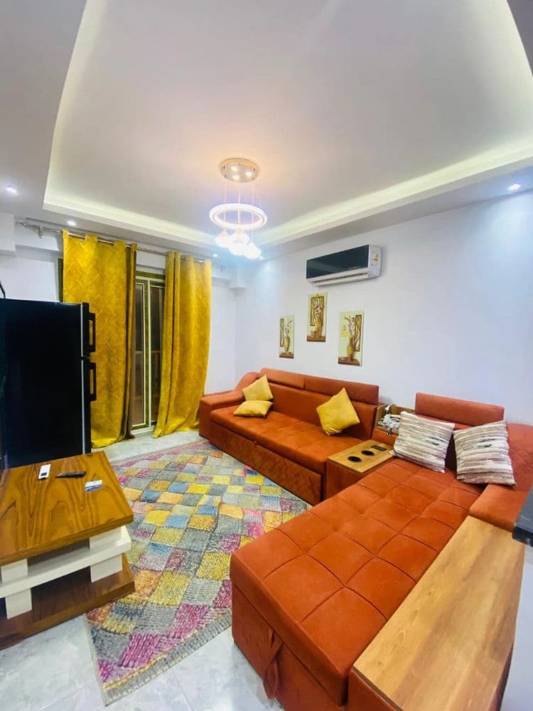 Daily chalet for rent, 7th floor, party area view