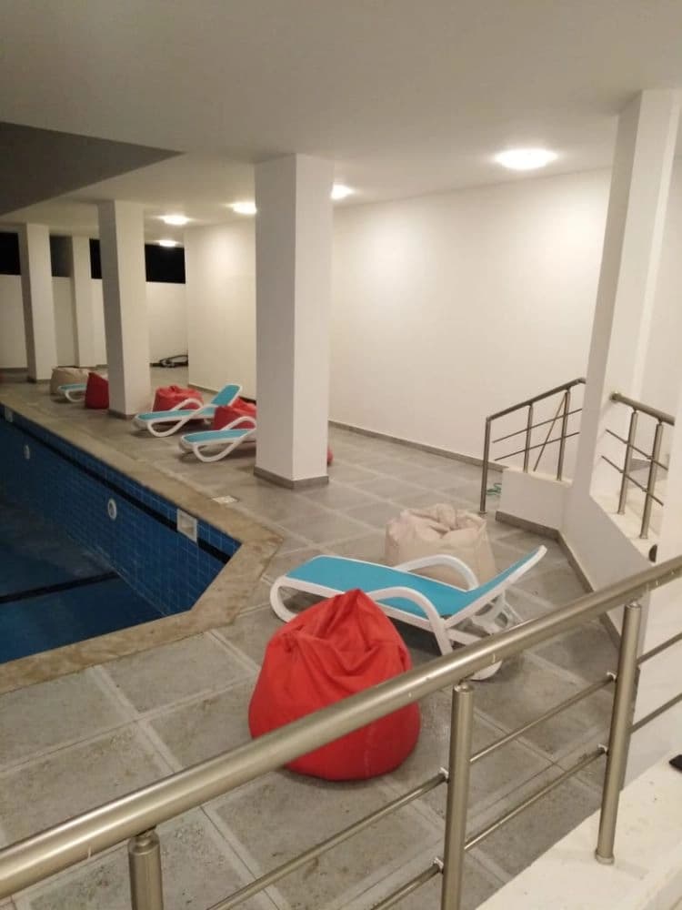 Sea view luxurious air conditioned4 room villa