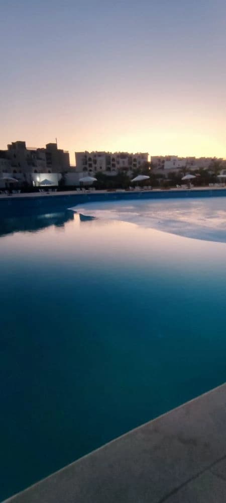 Sea view luxurious air conditioned4 room villa