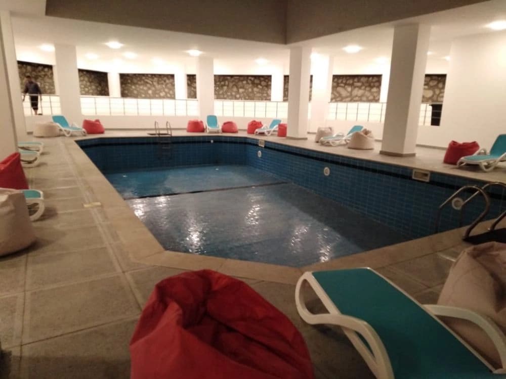 Sea view luxurious air conditioned4 room villa