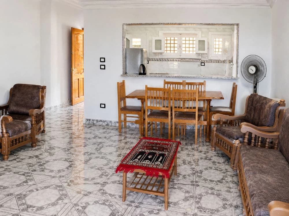 Ground-Floor Apartment with Direct Pool View in Marina 1