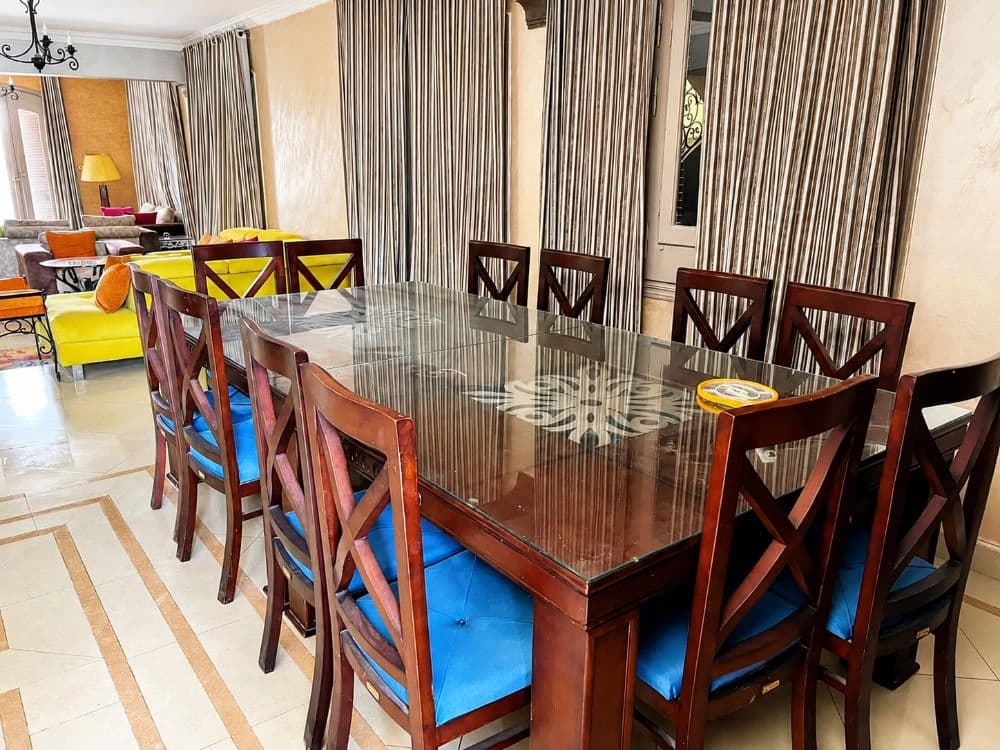 5BR | Villa with a Private Pool and Marina Berth in Marina 5