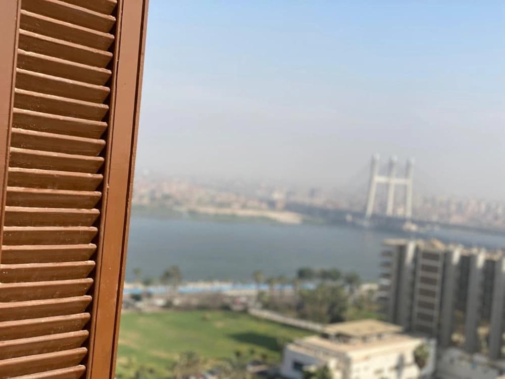 Hotel Apartment for Daily Rent on the Nile Corniche