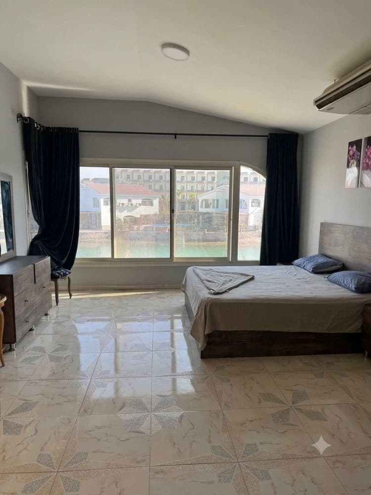 Waterfront Luxury Villa forRent|Touristic Promenade,Hurghada