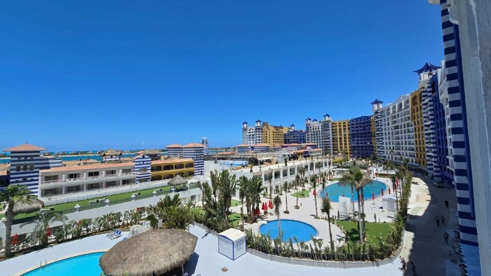 Modern VIP Chalet | 2 Bedrooms | 4th Floor | Porto Marina