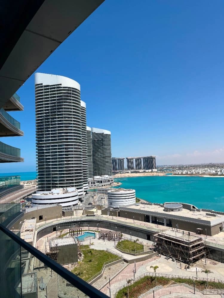 54 sqm Luxury Studio for Rent in New Alamein Towers – main photo