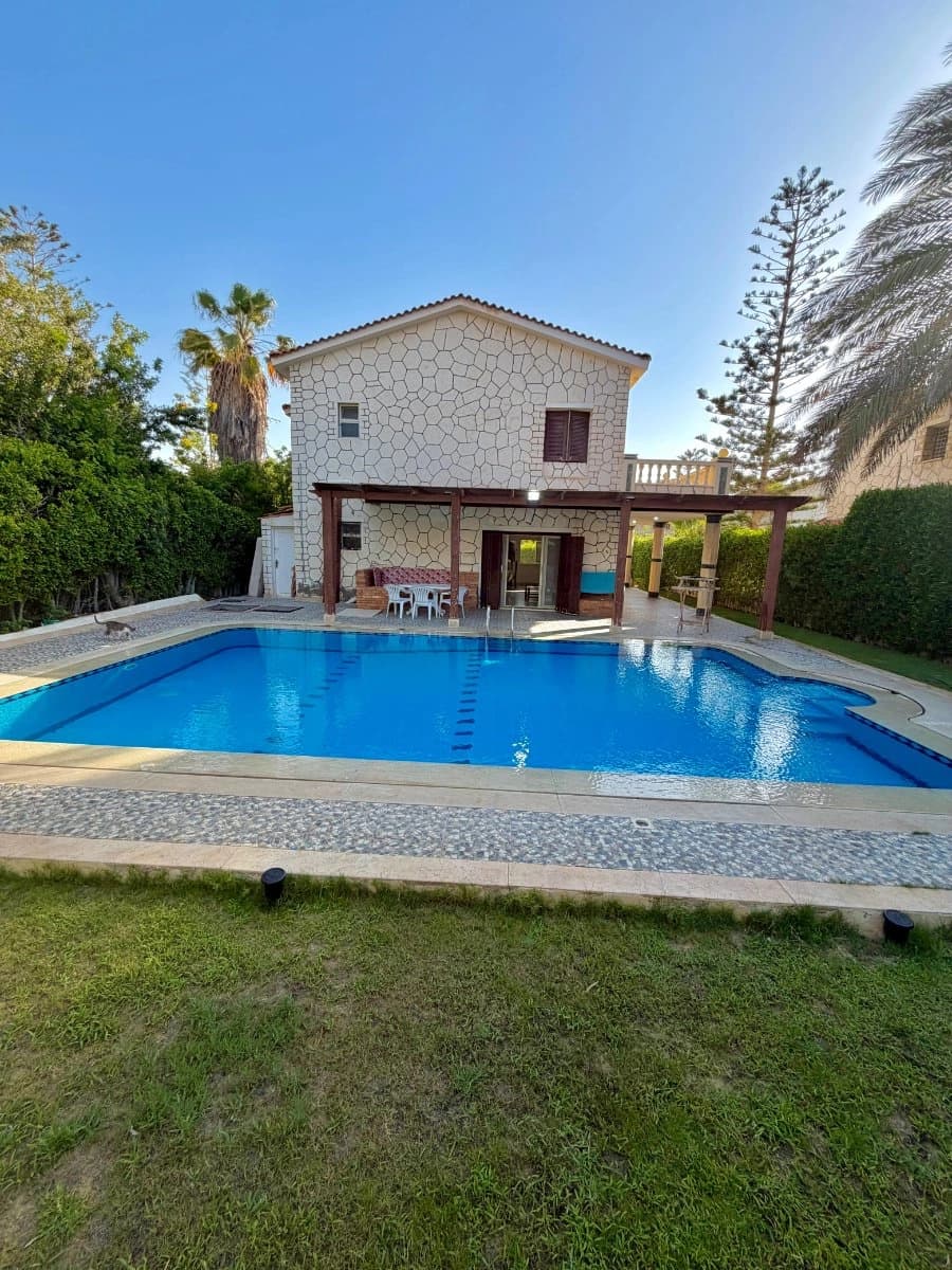 4BR Duplex Villa with Private Pool in Amon Village – main photo