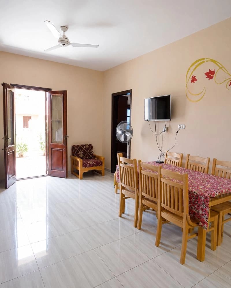 Furnished 3BR Chalet Near the Beach in Blue Beach – photo 2