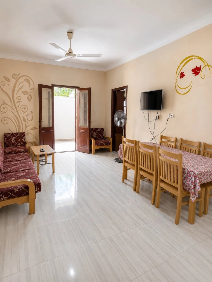 Furnished 3BR Chalet Near the Beach in Blue Beach